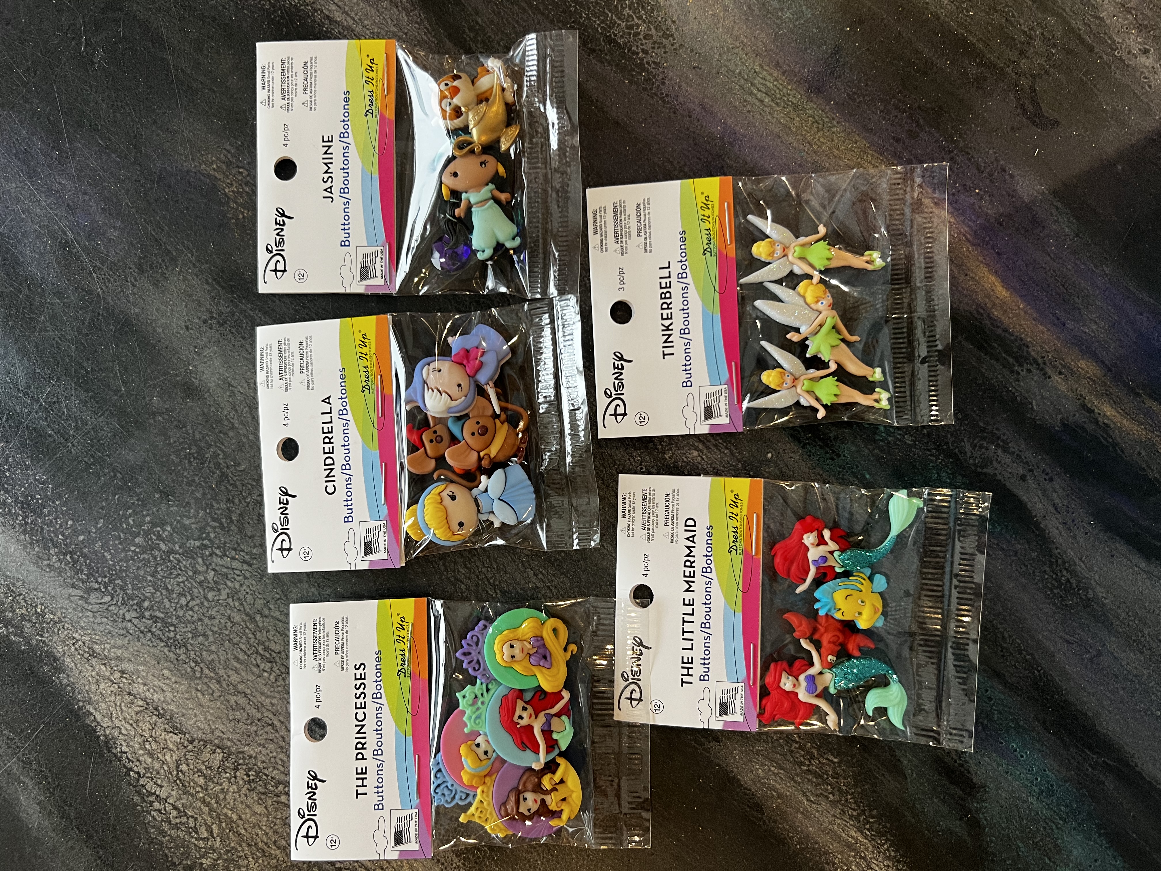 Dress It Up Buttons Disney  Little Mermaid Jasmine The Princesses Cinderella 10p