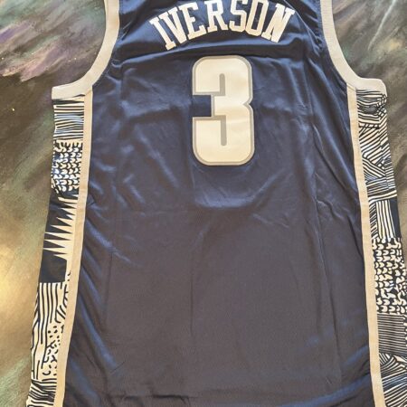 GEORGETOWN HOYAS ALLEN IVERSON 3 STITCHED GREY JERSEY SIZE M NEW